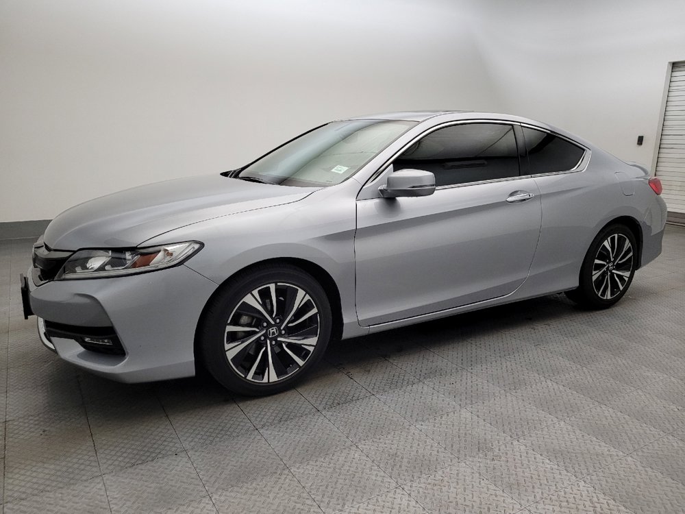 Used 2017 Honda Accord EX-L image 2