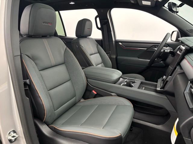New 2026 GMC Acadia AT4 w/ Luxury Package image 37