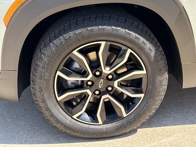 New 2026 Chevrolet TrailBlazer ACTIV w/ Convenience Package FWD image 13