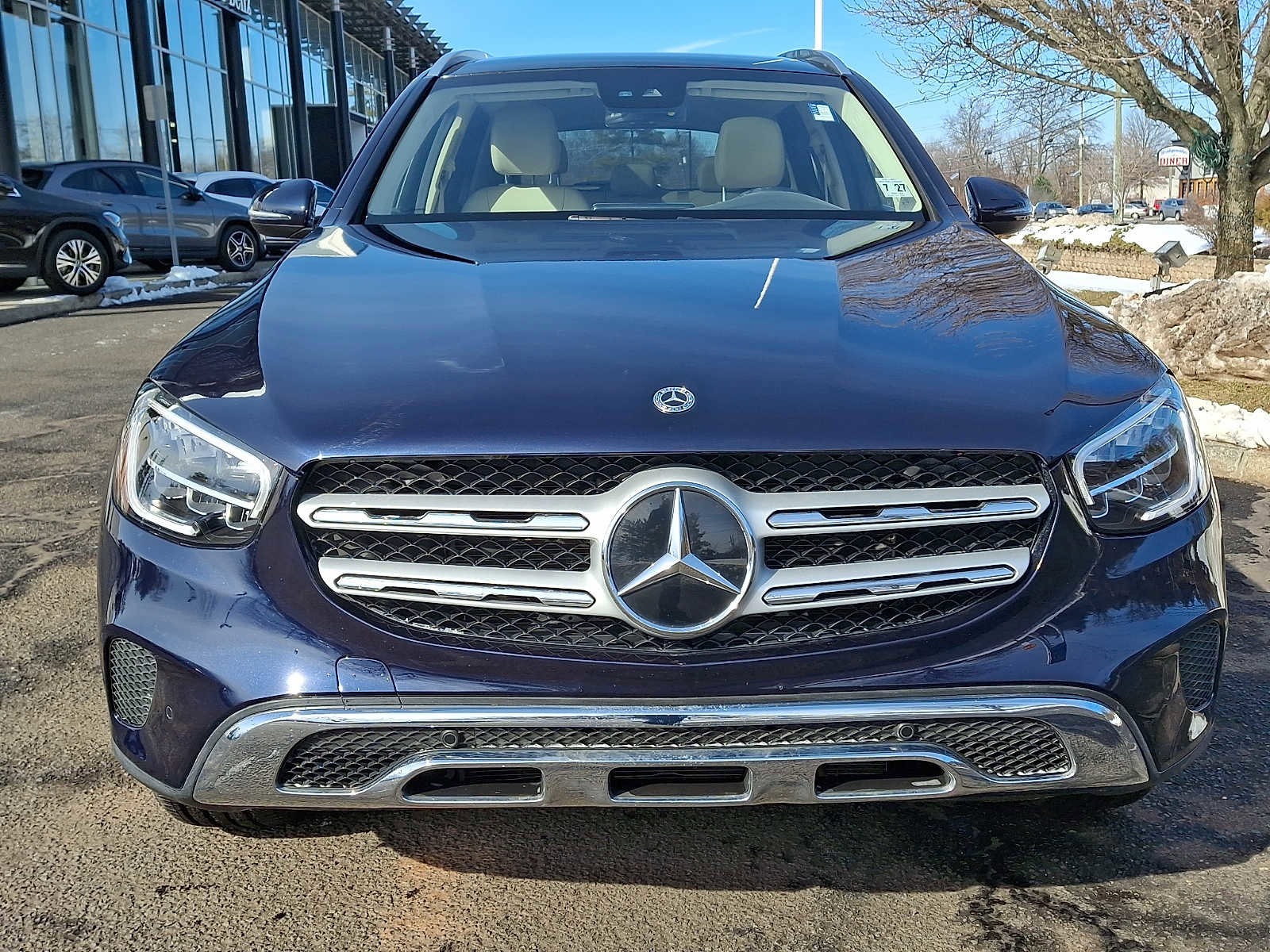 Certified 2022 Mercedes-Benz GLC 300 4MATIC image 2