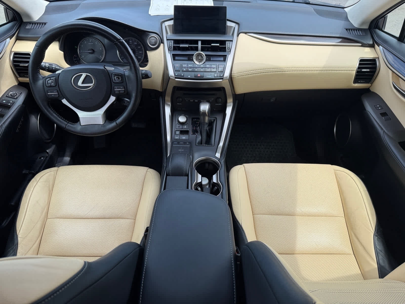 Used 2015 Lexus NX 200t AWD w/ Luxury Package image 12