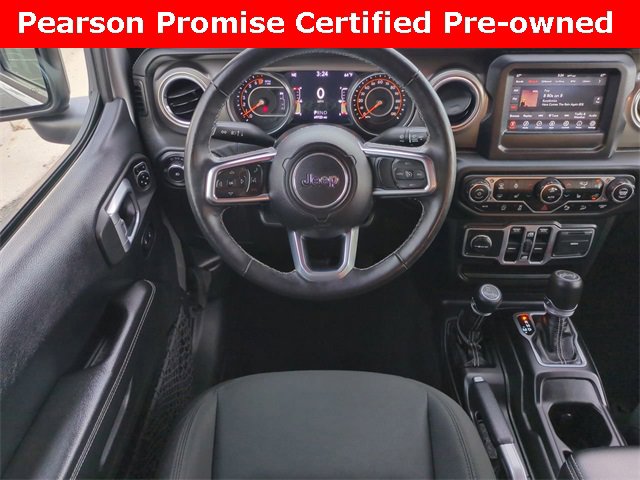 Used 2018 Jeep Wrangler Unlimited Sahara image 15