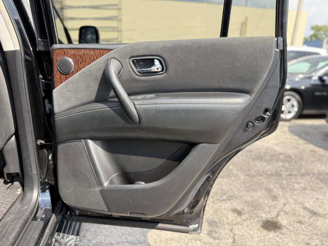 Used 2019 Nissan Armada SV w/ Driver Package RWD image 26