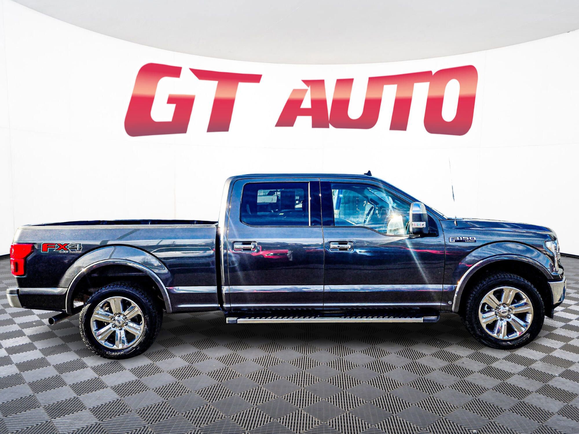 Used 2019 Ford F150 Lariat w/ Equipment Group 502A Luxury image 8
