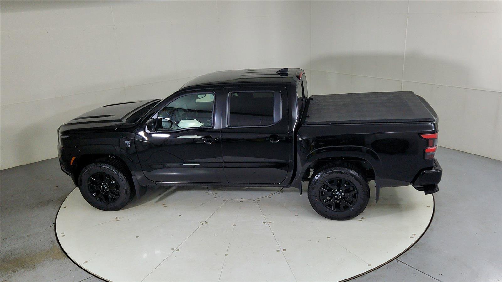 New 2026 Nissan Frontier SV w/ Tow Package image 41
