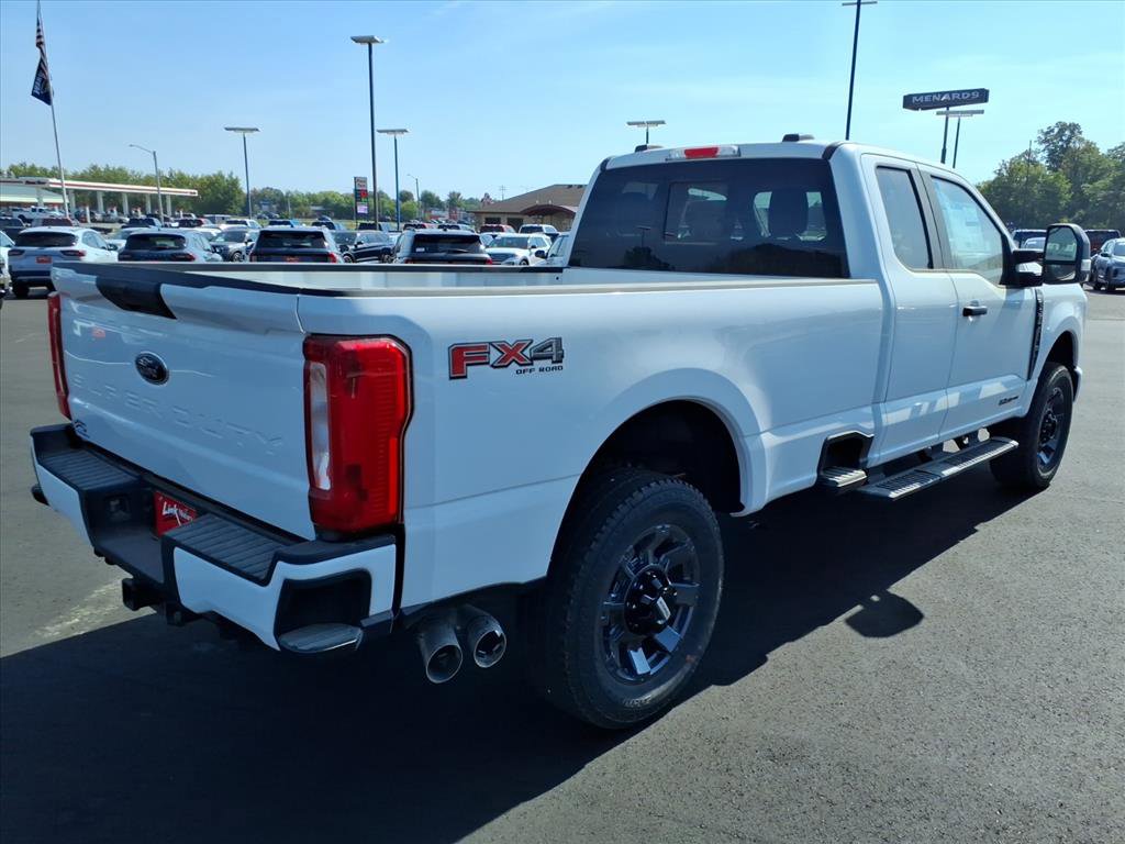New 2026 Ford F350 XL image 3