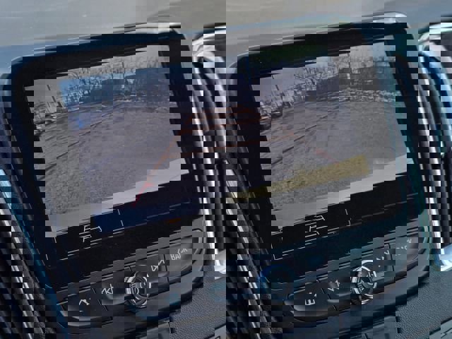 Used 2021 Chevrolet Malibu LT image 25