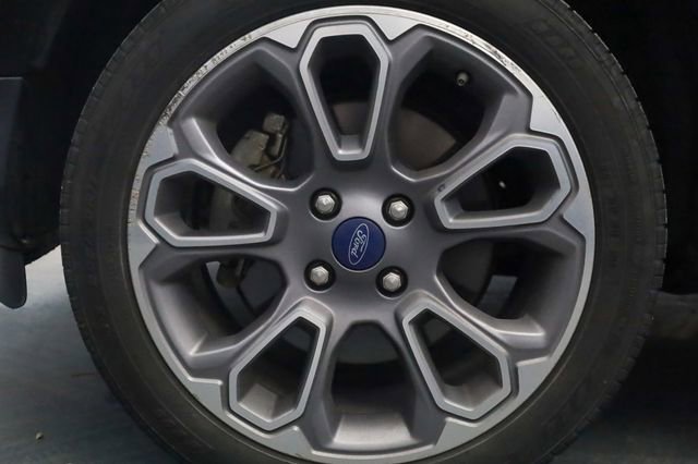 Used 2020 Ford EcoSport Titanium image 7