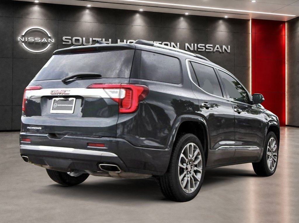 Used 2023 GMC Acadia Denali w/ Denali Ultimate Package FWD image 4