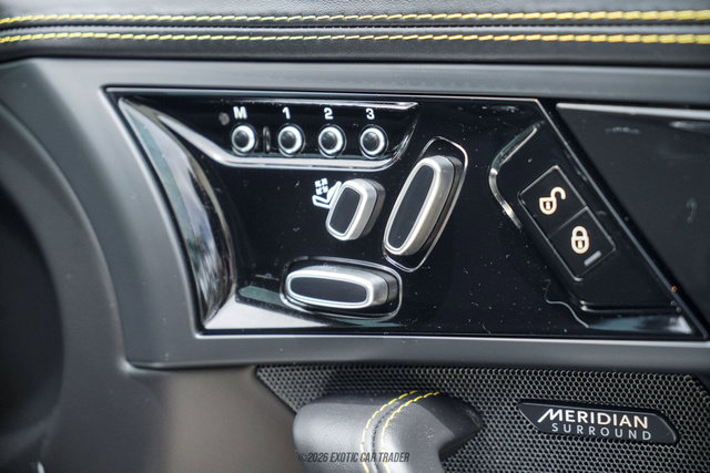 Used 2018 Jaguar F-TYPE 400 Sport RWD image 47