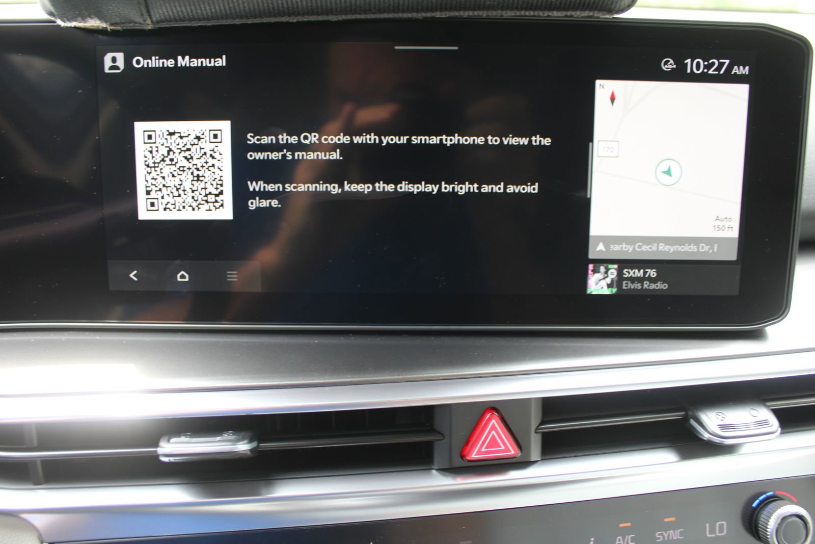 Certified 2025 Kia Sorento EX w/ EX Panoramic Sunroof Package image 53