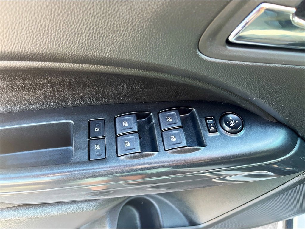 Used 2022 GMC Canyon AT4 w/ Trailering Package image 17