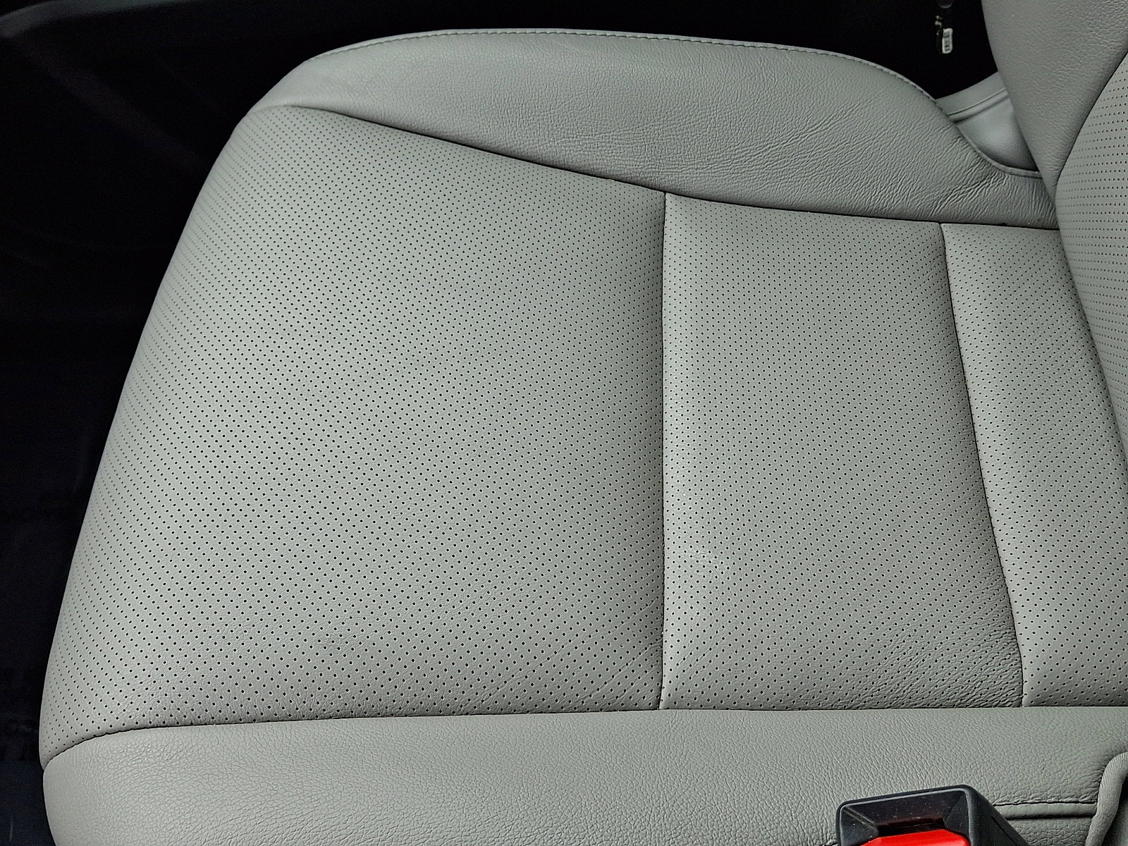 Used 2023 Honda Passport EX-L image 25