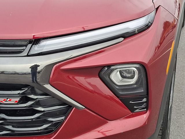 Used 2024 Chevrolet TrailBlazer RS w/ Driver Confidence Package image 9