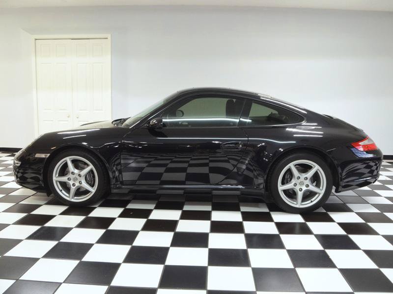 Used 2006 Porsche 911 Carrera RWD image 6