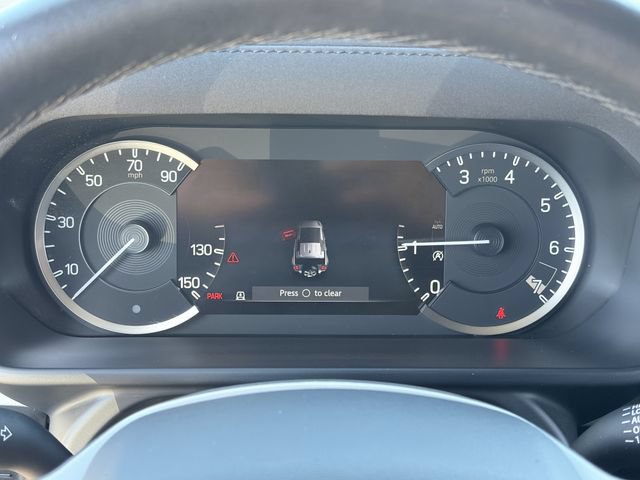 Used 2023 Land Rover Defender 130 SE AWD/4WD image 11