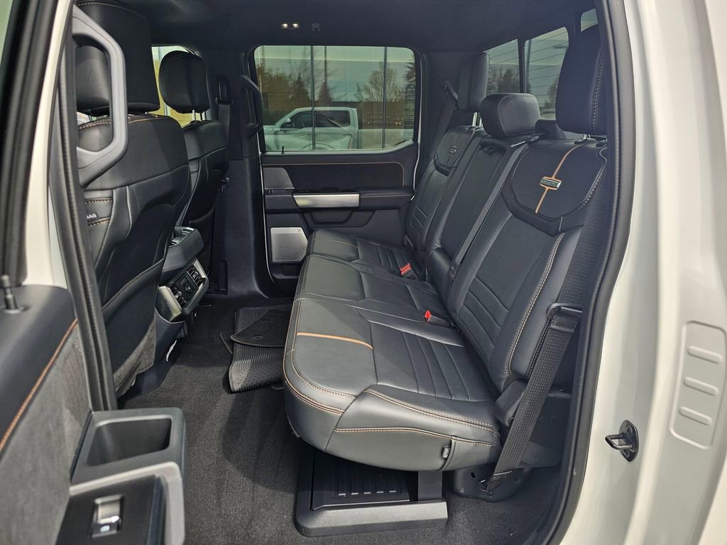 Used 2023 Ford F250 Platinum AWD/4WD image 17