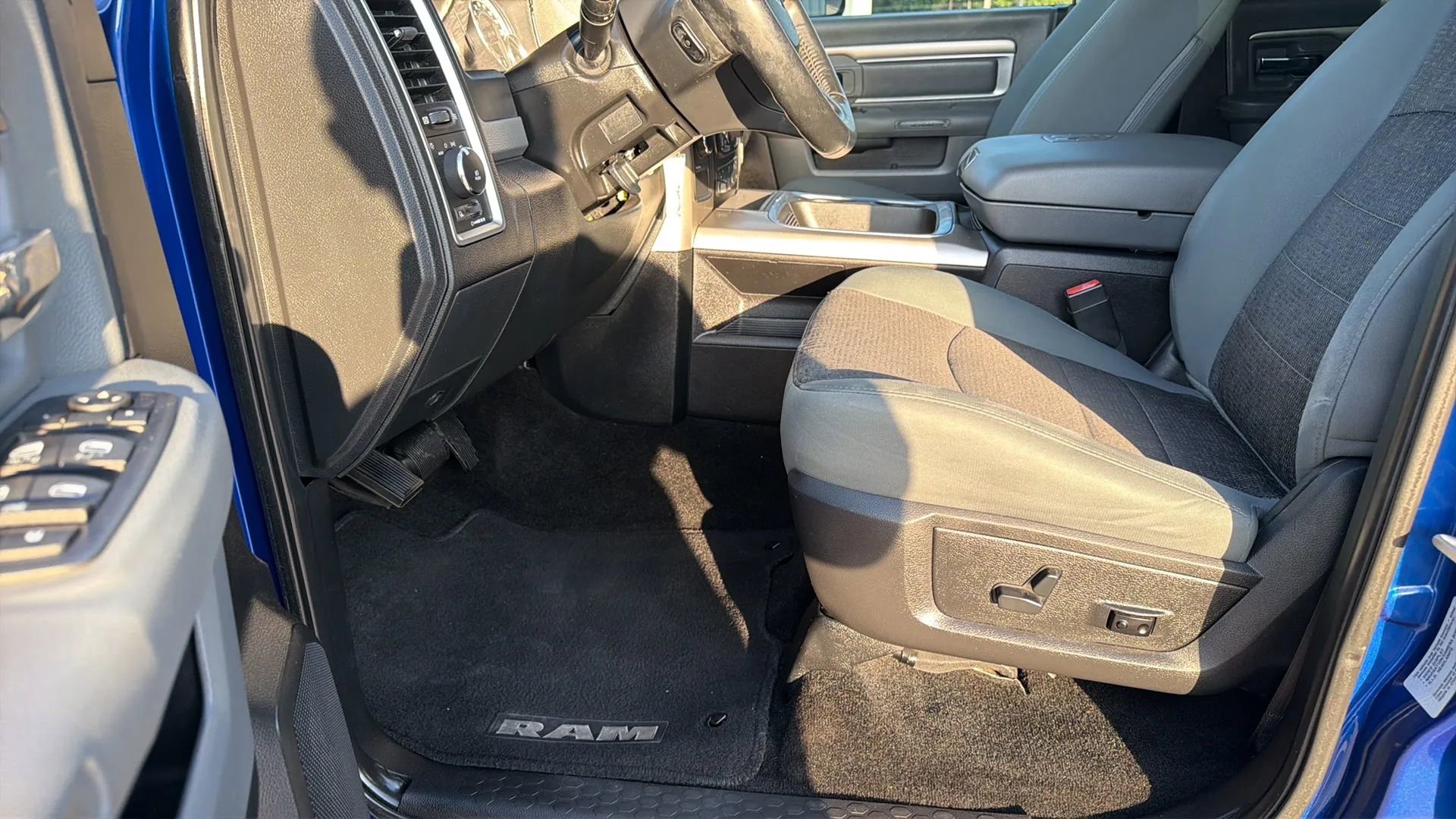 Used 2016 RAM 2500 Lone Star AWD/4WD image 59