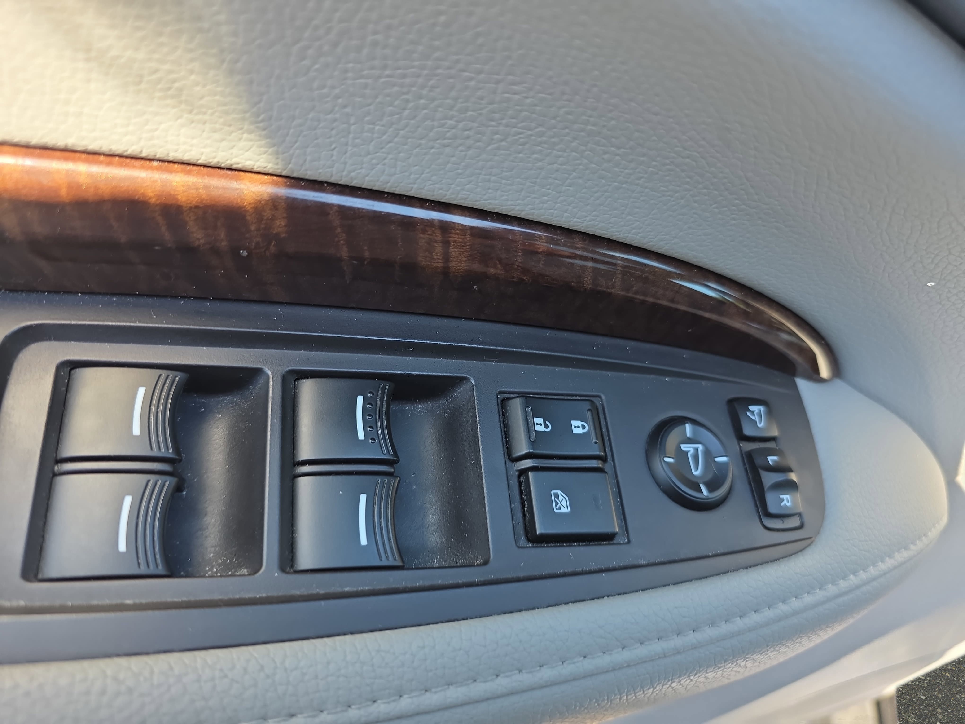 Used 2017 Acura MDX SH-AWD w/ Technology Package image 27