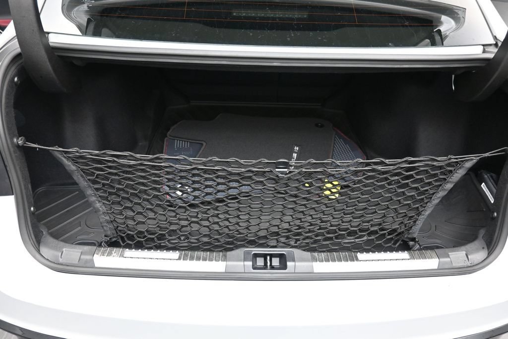 Used 2025 Lexus IS 350 F Sport RWD image 10