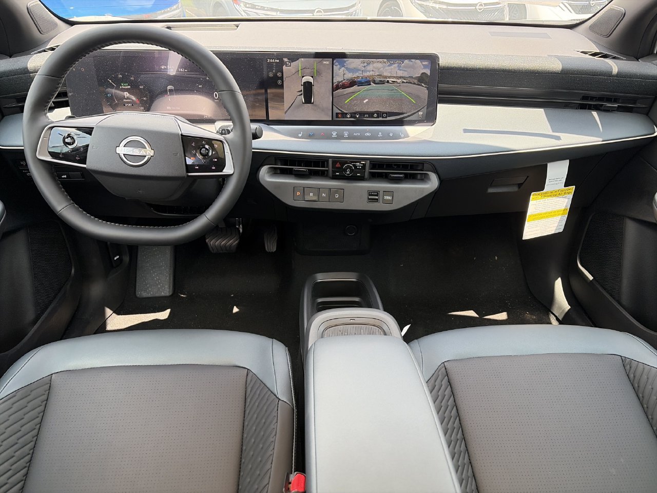 New 2026 Nissan Leaf Platinum+ FWD image 24