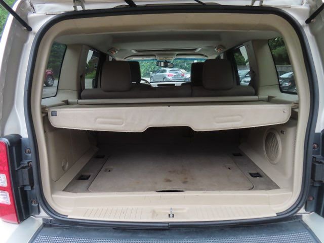 Used 2008 Jeep Liberty Limited w/ Premium Sound Group AWD/4WD image 10