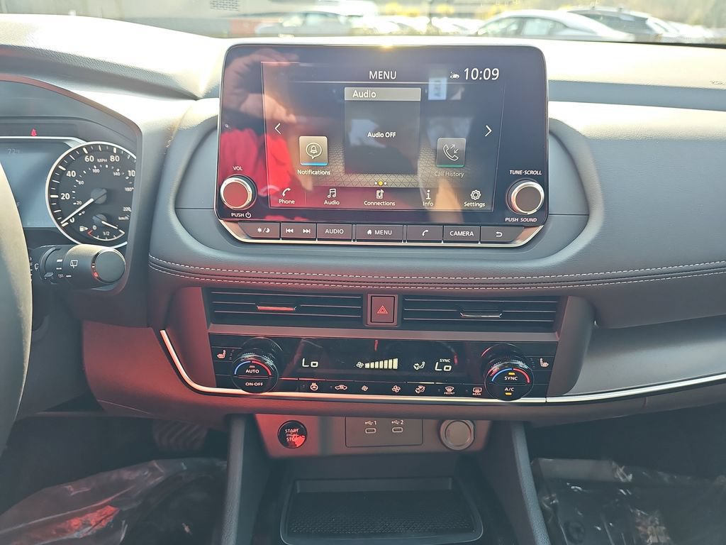 New 2026 Nissan Rogue Dark Armor FWD image 24