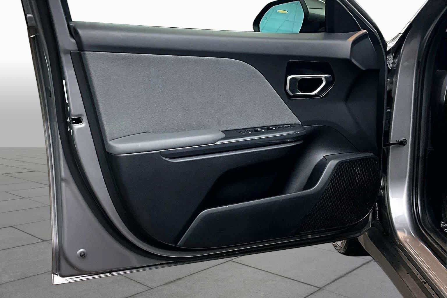 Used 2025 Kia K4 EX FWD image 20
