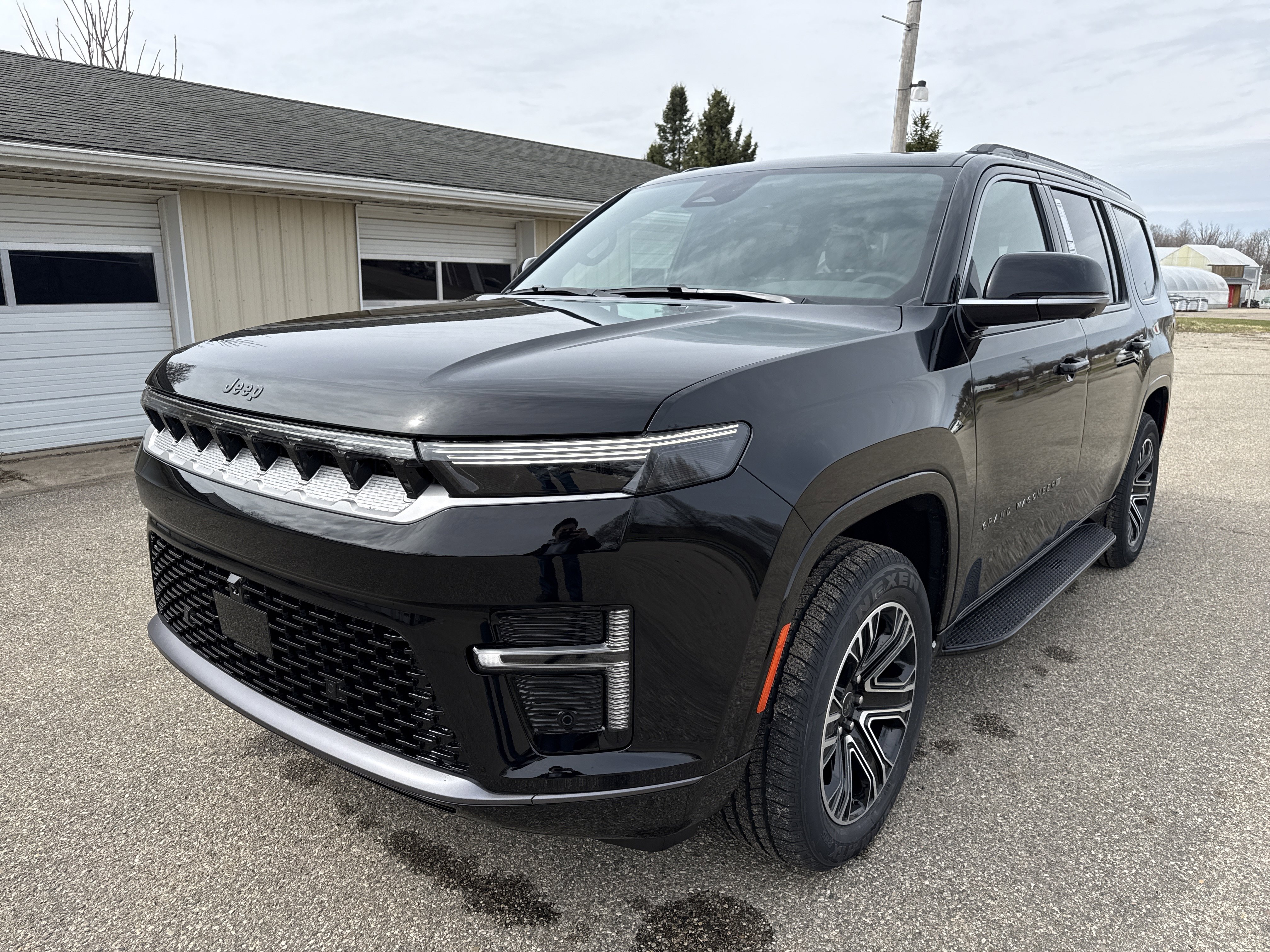 New 2026 Jeep Grand Wagoneer 4WD image 12