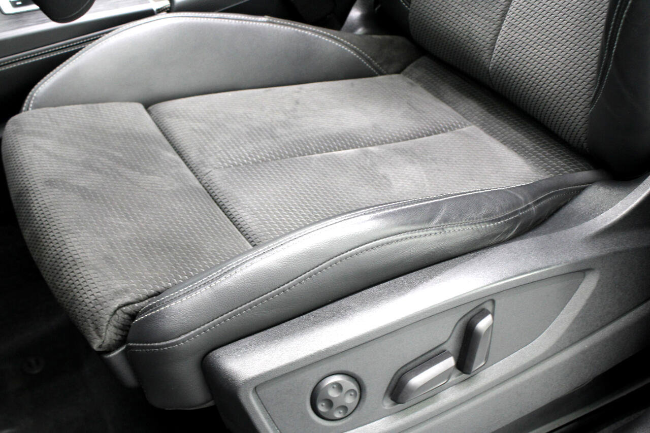 Used 2020 Audi SQ5 Premium Plus w/ Premium Plus Package image 35