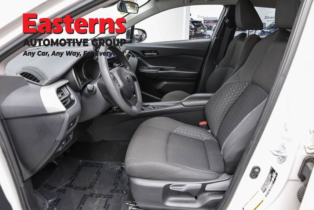 Used 2021 Toyota C-HR LE FWD image 13