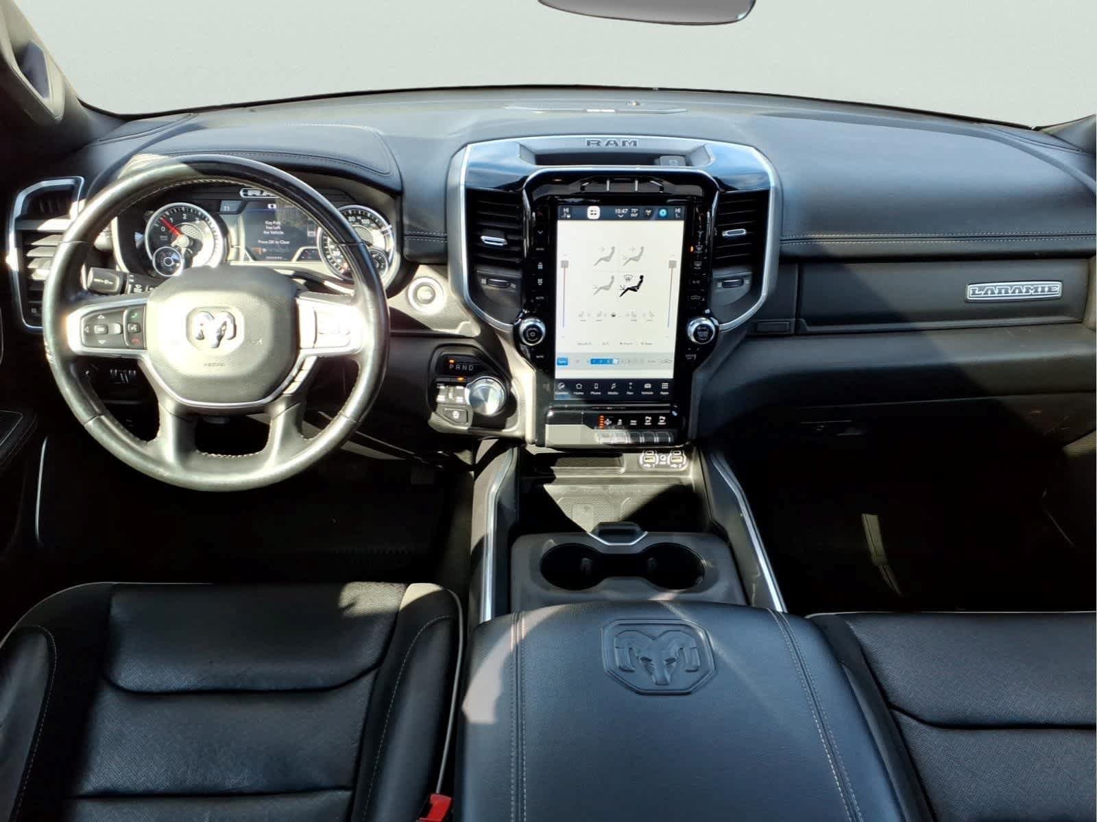 Used 2022 RAM 1500 Laramie AWD/4WD image 18