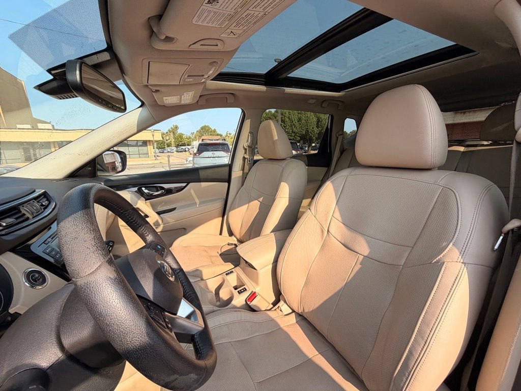 Used 2020 Nissan Rogue SL w/ Premium Package FWD image 12