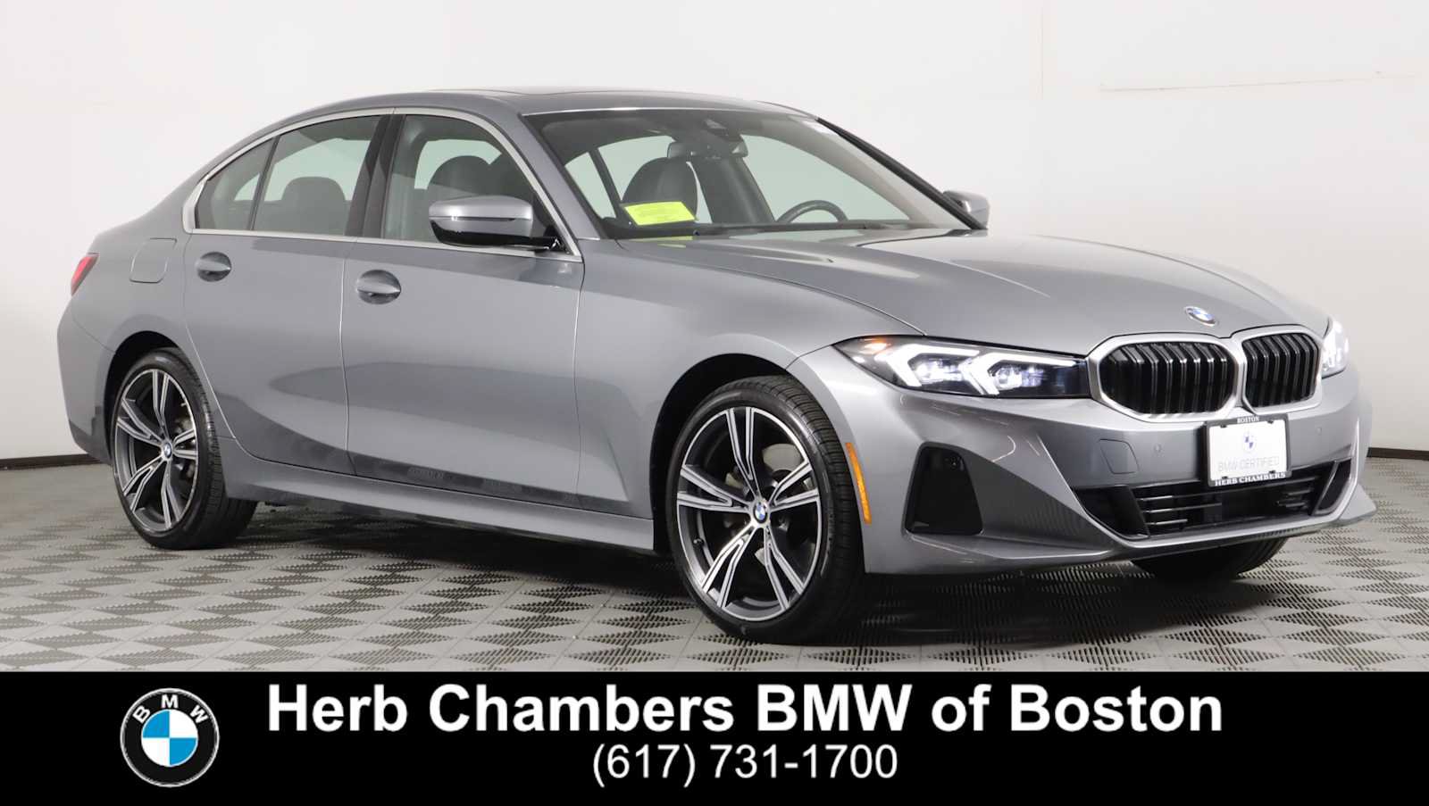Used 2024 BMW 330i xDrive Sedan w/ Premium Package AWD/4WD image 1