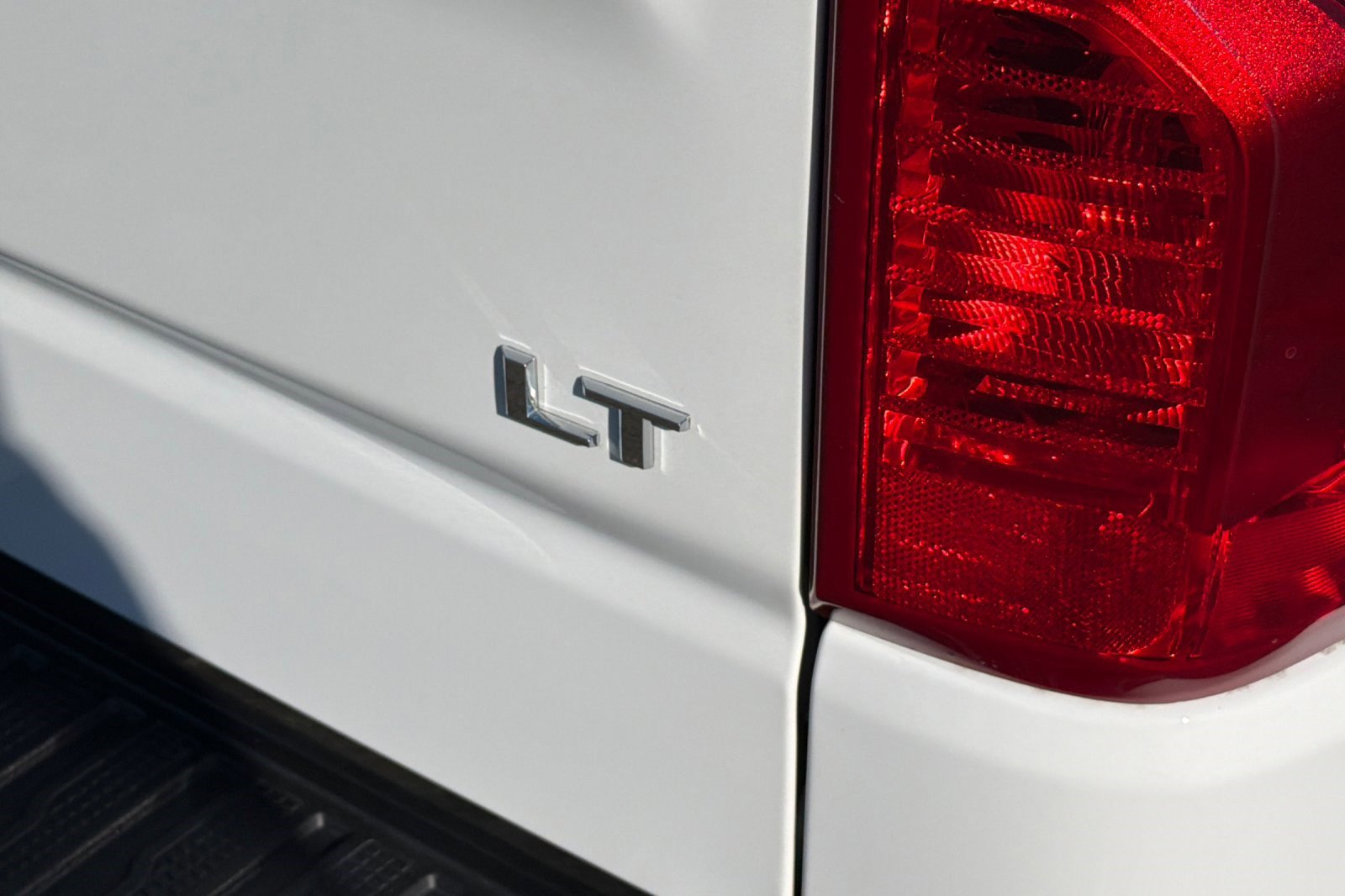 Used 2025 Chevrolet Silverado 1500 LT w/ Protection Package image 36