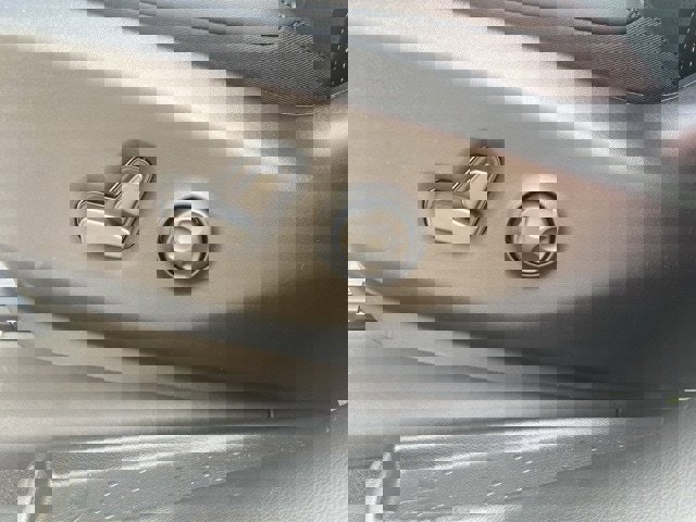 New 2026 Chrysler Pacifica Select image 12