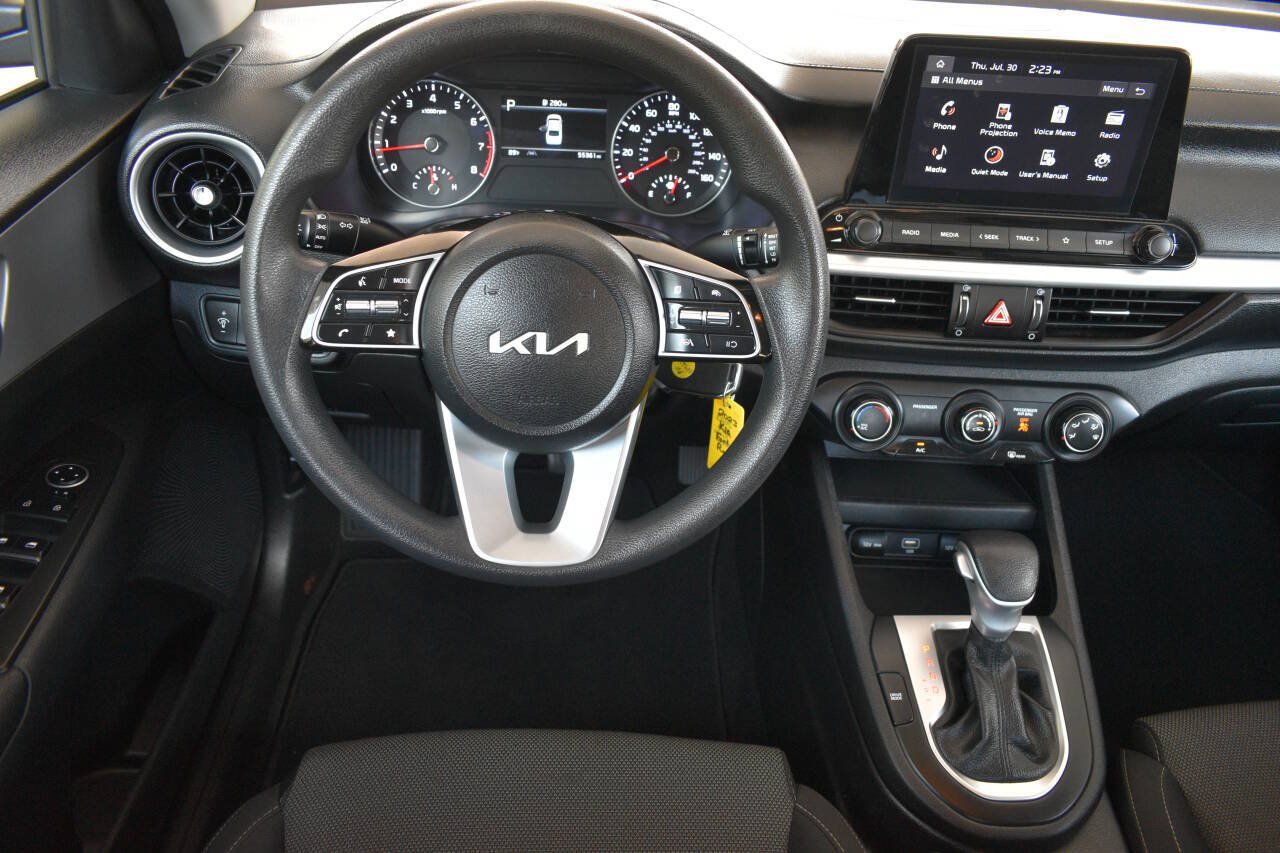 Used 2023 Kia Forte LXS FWD image 13