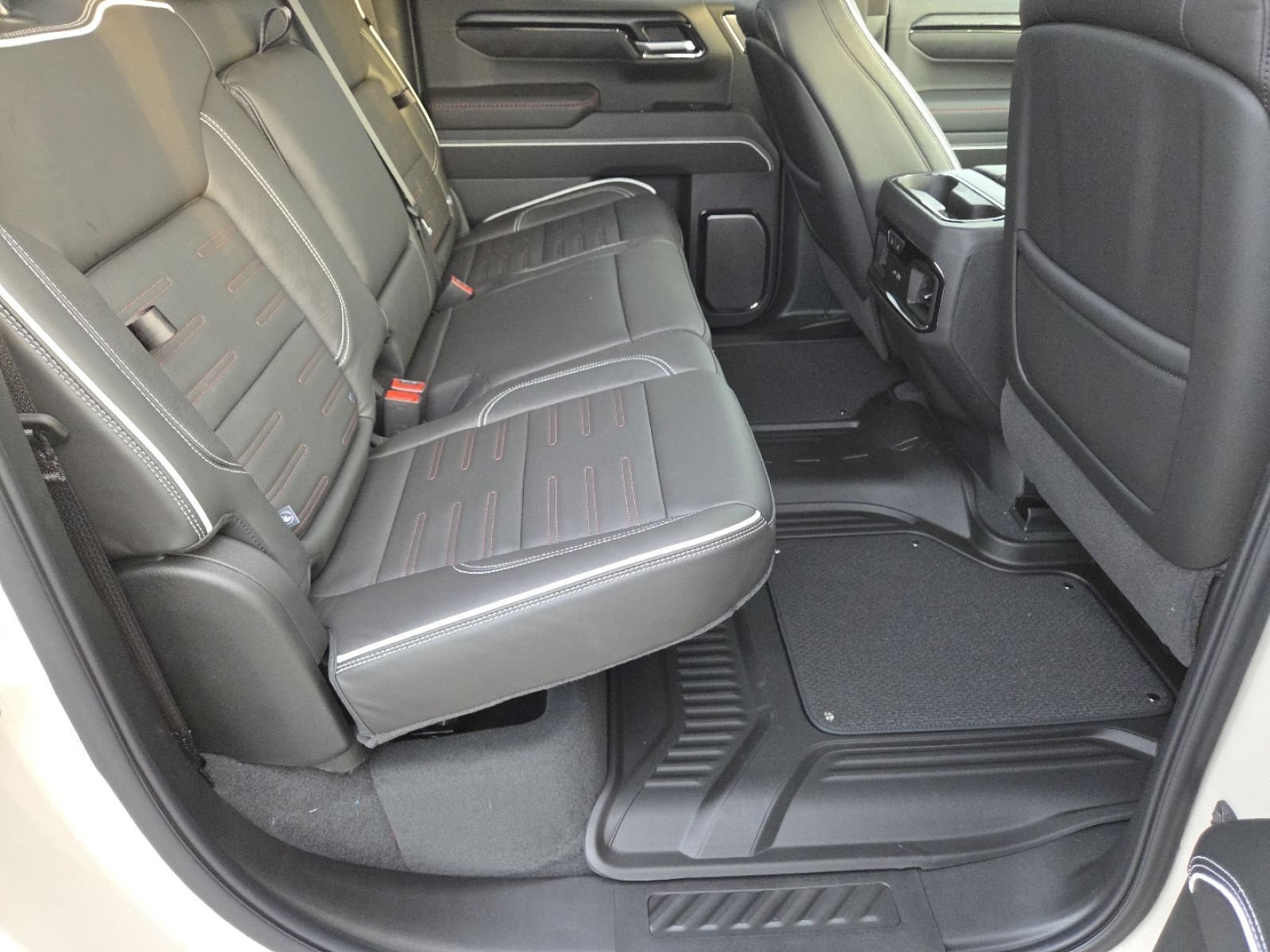 New 2026 GMC Sierra 1500 AT4X AWD/4WD image 31