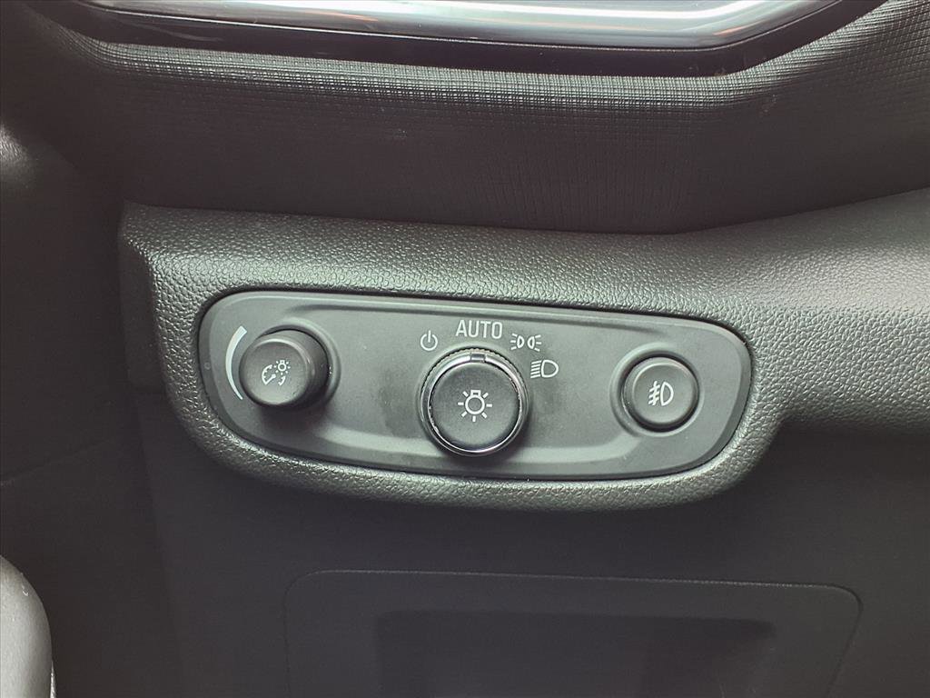 Used 2023 Chevrolet TrailBlazer LT w/ Convenience Package AWD/4WD image 18