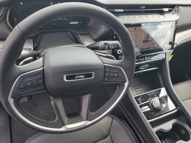 New 2026 Jeep Grand Cherokee Limited AWD/4WD image 19