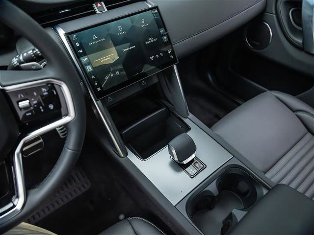 New 2026 Land Rover Discovery Sport Landmark image 26