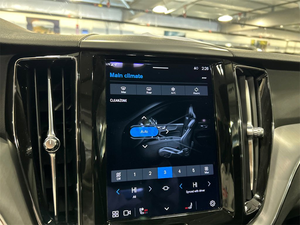 Certified 2023 Volvo XC60 B5 Core w/ Climate Package image 16