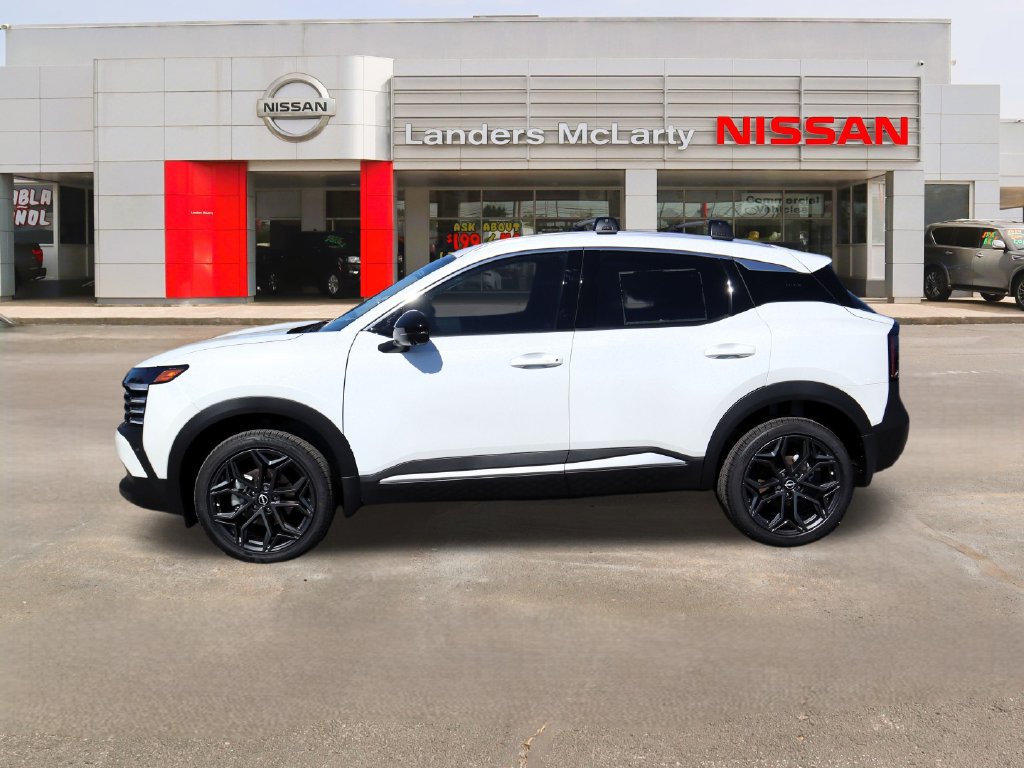 New 2026 Nissan Kicks SR w/ Illumination Package FWD image 6