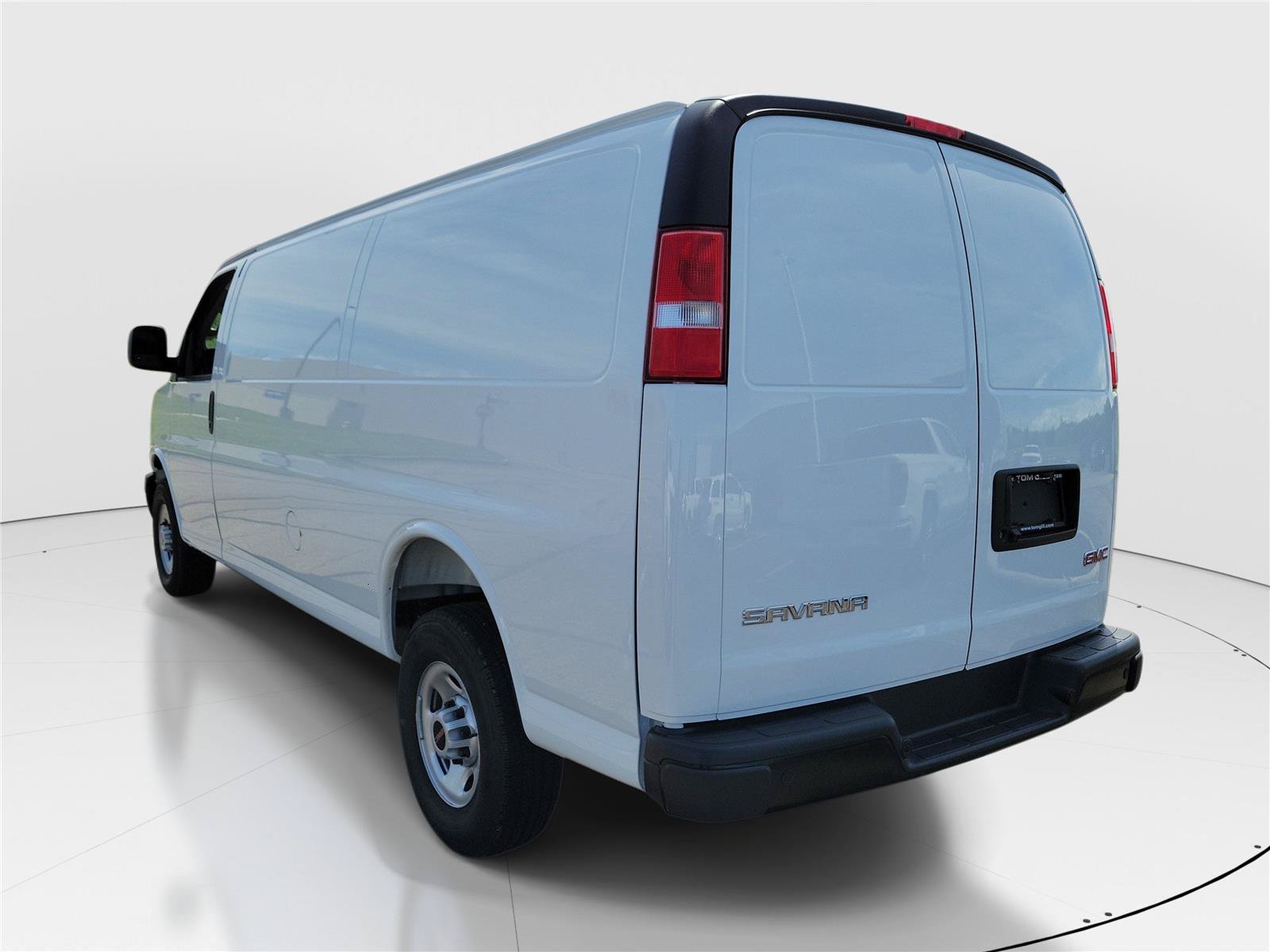 New 2026 GMC Savana 3500 Extended w/ Driver Convenience Package RWD image 3