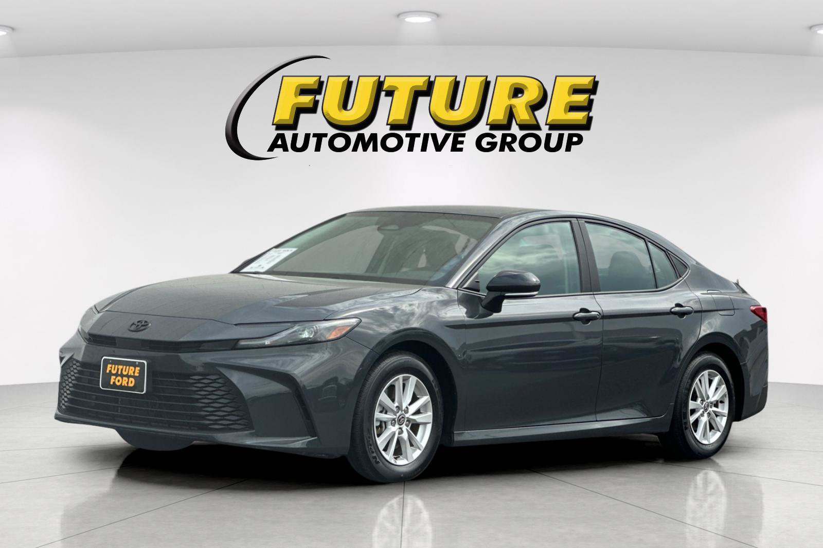 Used 2026 Toyota Camry LE FWD image 8