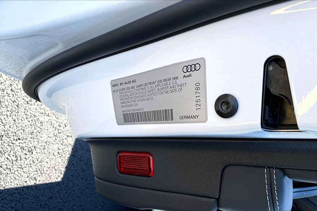 Used 2024 Audi A5 2.0T Premium Plus AWD/4WD image 32