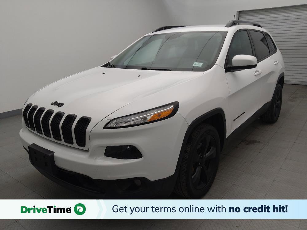 Used 2018 Jeep Cherokee Latitude w/ Altitude Package