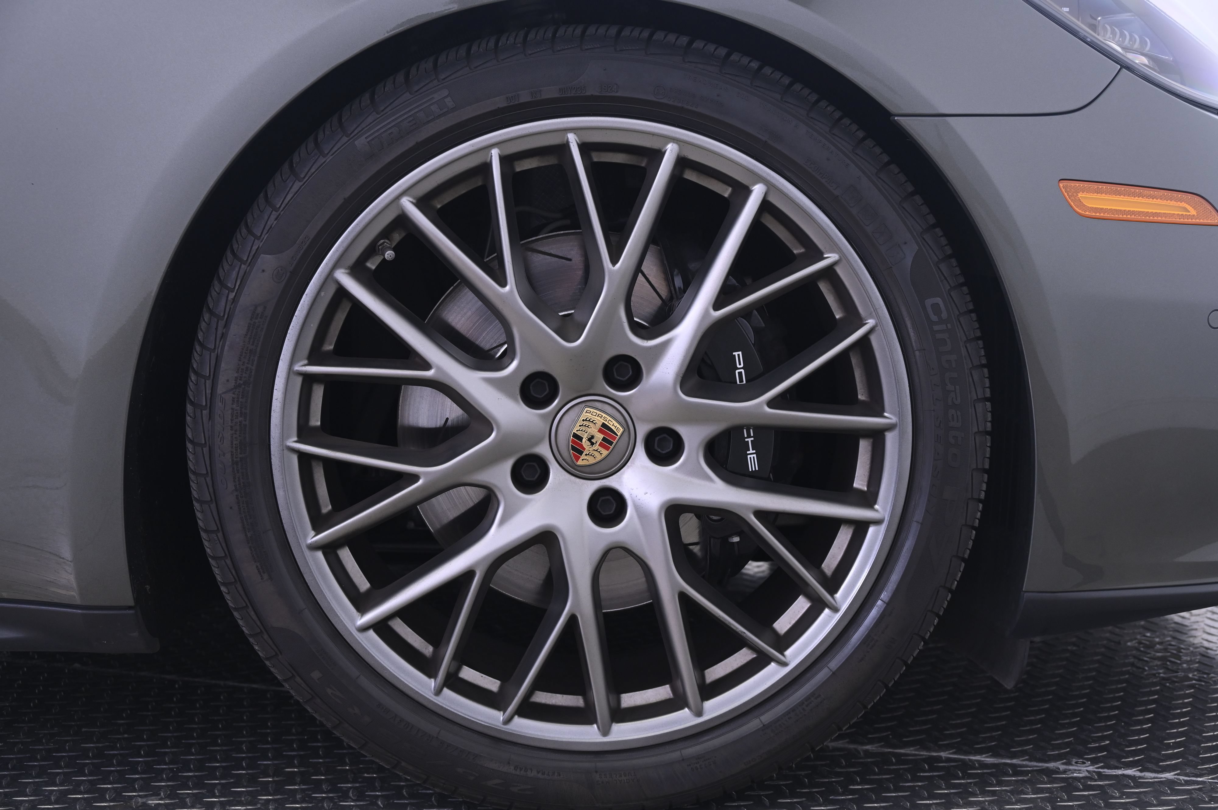 Certified 2023 Porsche Panamera 4S AWD/4WD image 14