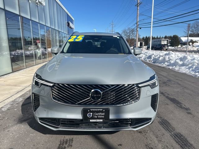 Certified 2025 Volvo XC90 B6 Plus image 7