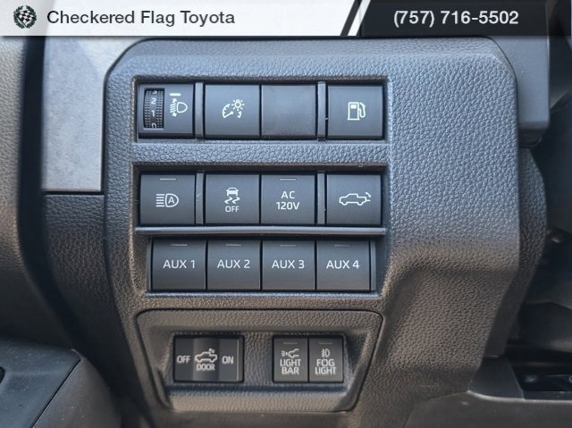 Used 2025 Toyota Tacoma Trailhunter image 12